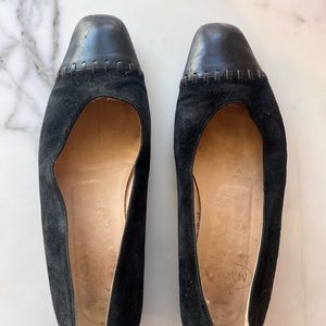Magli by Bruno Magli black suede flats. Size 7.